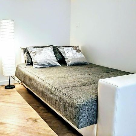 B&B Gocciadoro 26 Nuovo, Climatizzato, Zona Ospedale, Posto Auto 트렌토 외부 사진